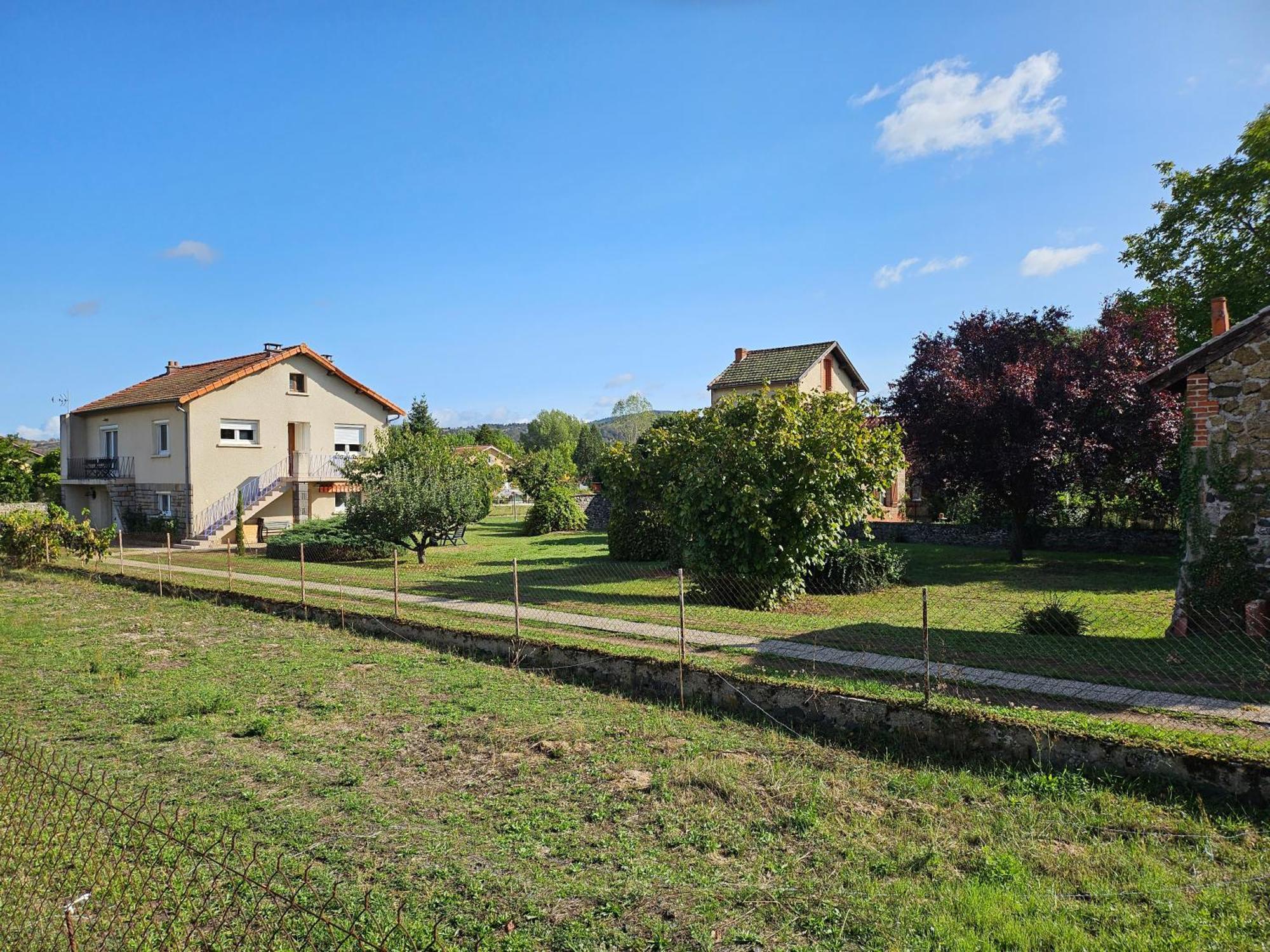 Ferienwohnung La Bourzede Langeac Exterior foto